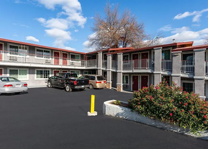 Red Roof Inn Redding